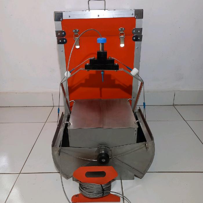 Ekman grab sampler LEG -230 ( large size)Bottom grab sampler/Ekman dredge with messengger - Gambar 5